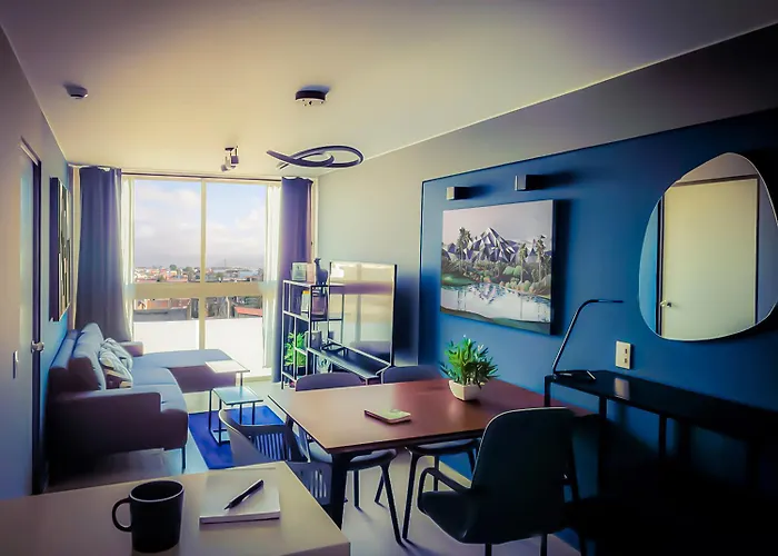 Lima Suite Holidays & Home Office
